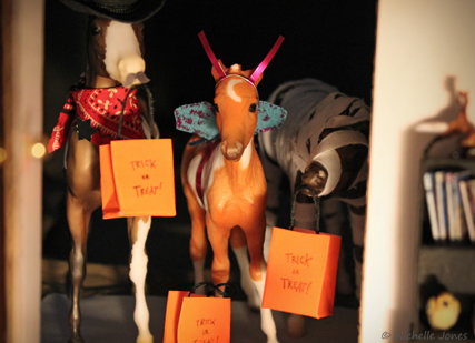 "Trick or treat!" Trick_or_TreatBlog