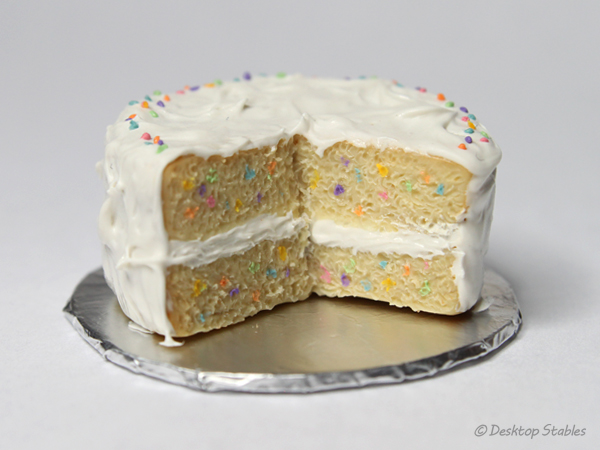 ConfettiCake04
