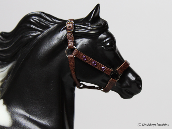 MiniHorseHalter01